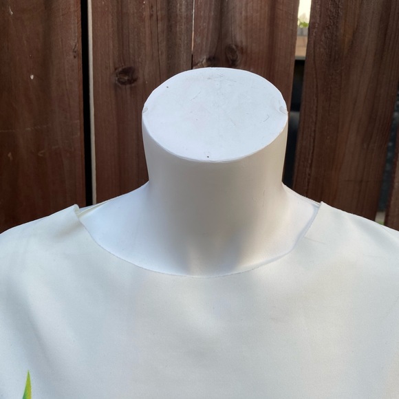 MADE IN ITALY I Floral & Leaf Short Sleeve Blouse - Picture 7 of 8